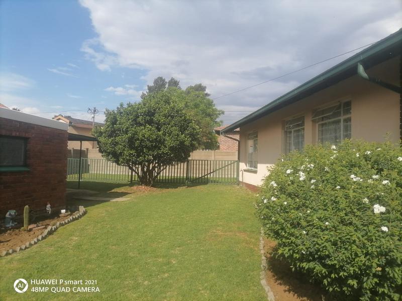 4 Bedroom Property for Sale in Sasolburg Ext 10 Free State